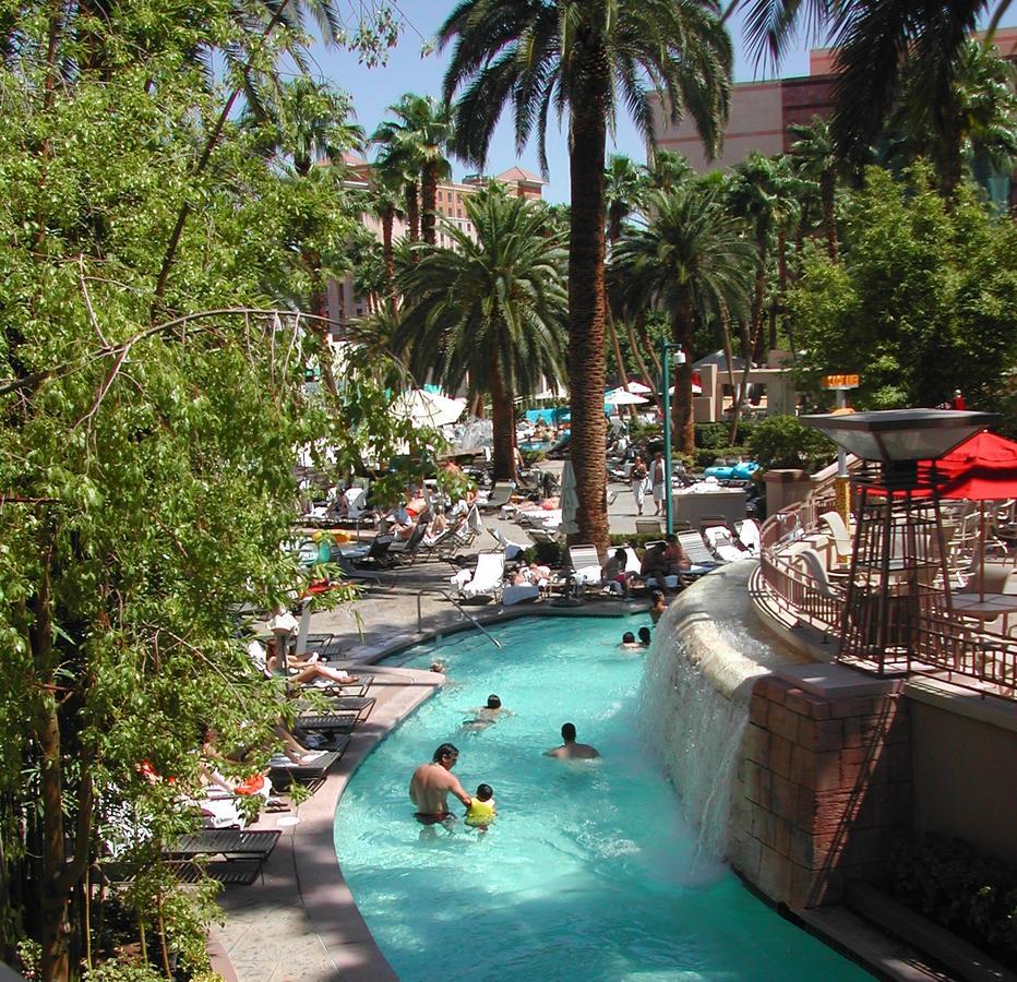 True 1Br Balcony Suite With Strip View At Mgm Signature Las Vegas Exteriör bild