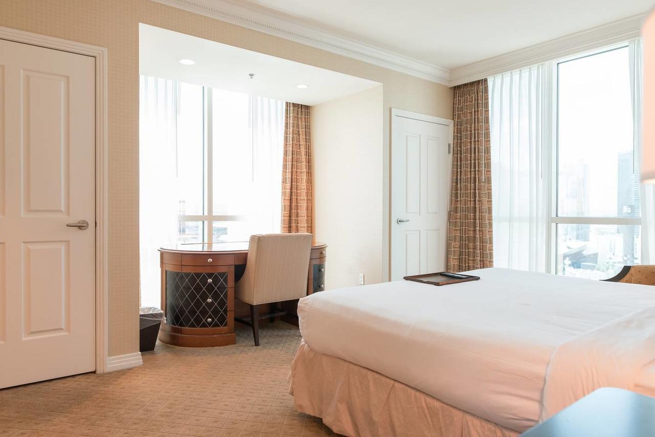True 1Br Balcony Suite With Strip View At Mgm Signature Las Vegas Exteriör bild
